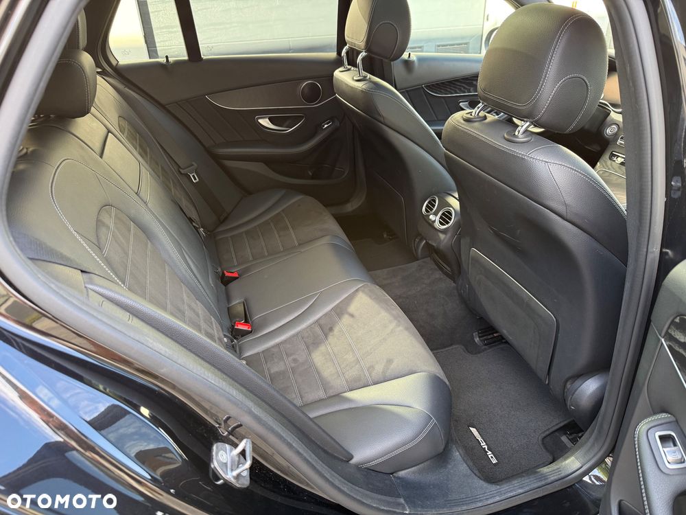 Mercedes-Benz Klasa C 220 d 9G-TRONIC AMG Line - 17
