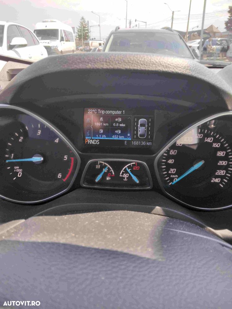 Ford Kuga 2.0 TDCi Powershift 4WD Titanium - 10