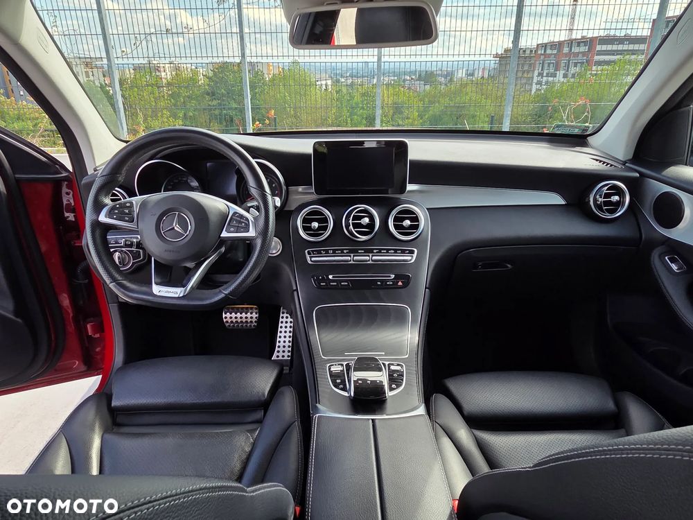 Mercedes-Benz GLC - 26