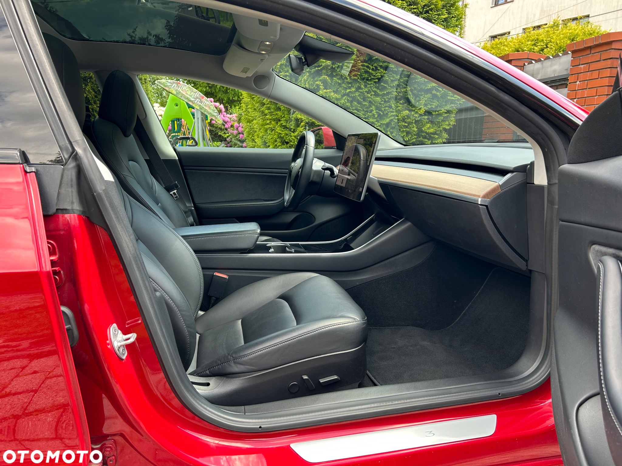 Tesla Model 3 Long Range RWD - 9