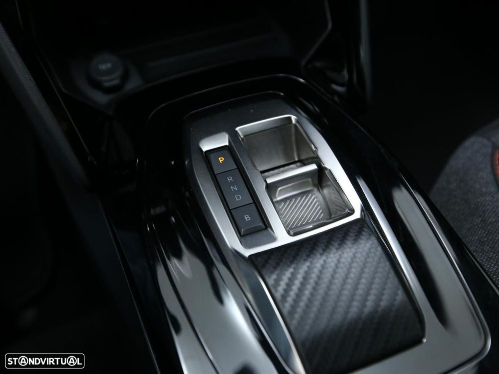 Peugeot e-2008 50 kWh Active Pack - 17