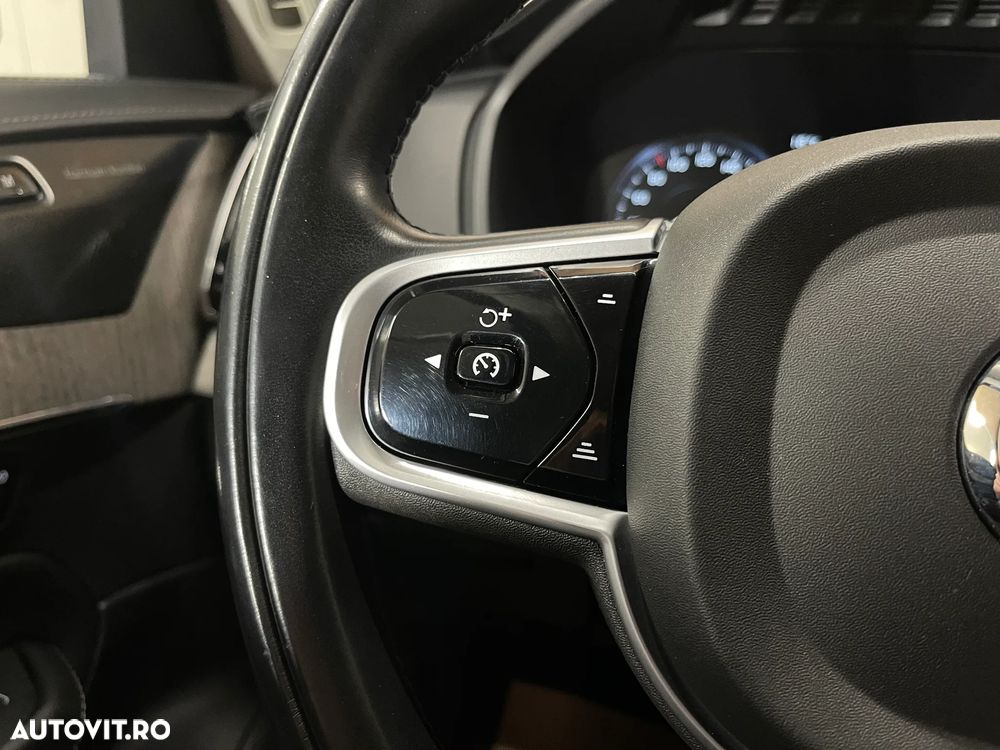 Volvo XC 90 Recharge T8 eAWD Inscription - 32