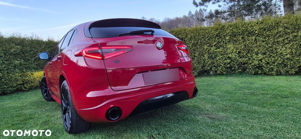 Alfa Romeo Stelvio 2.0 Turbo Veloce Q4 - 11