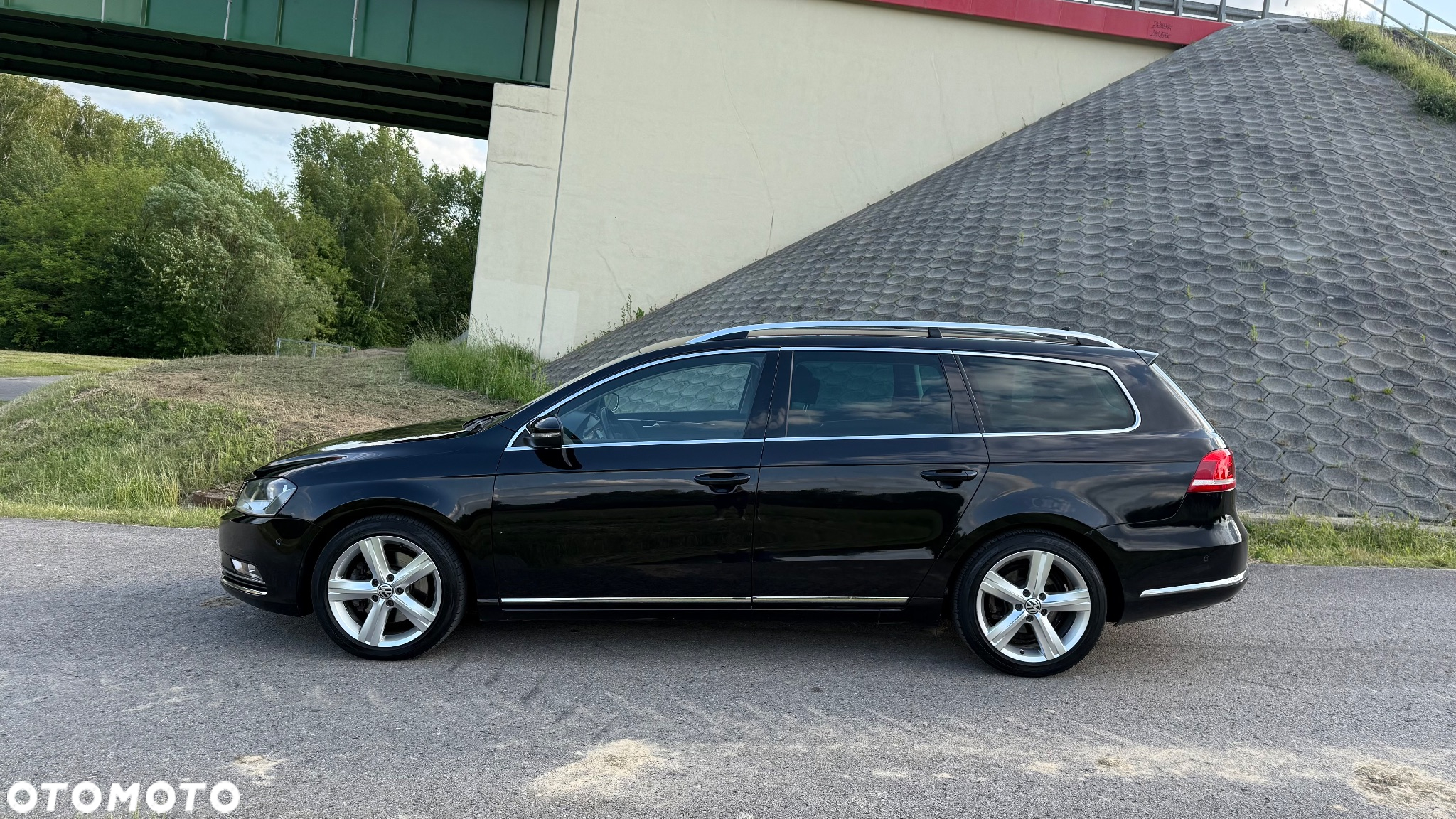 Volkswagen Passat 2.0 TDI DPF Highline - 5