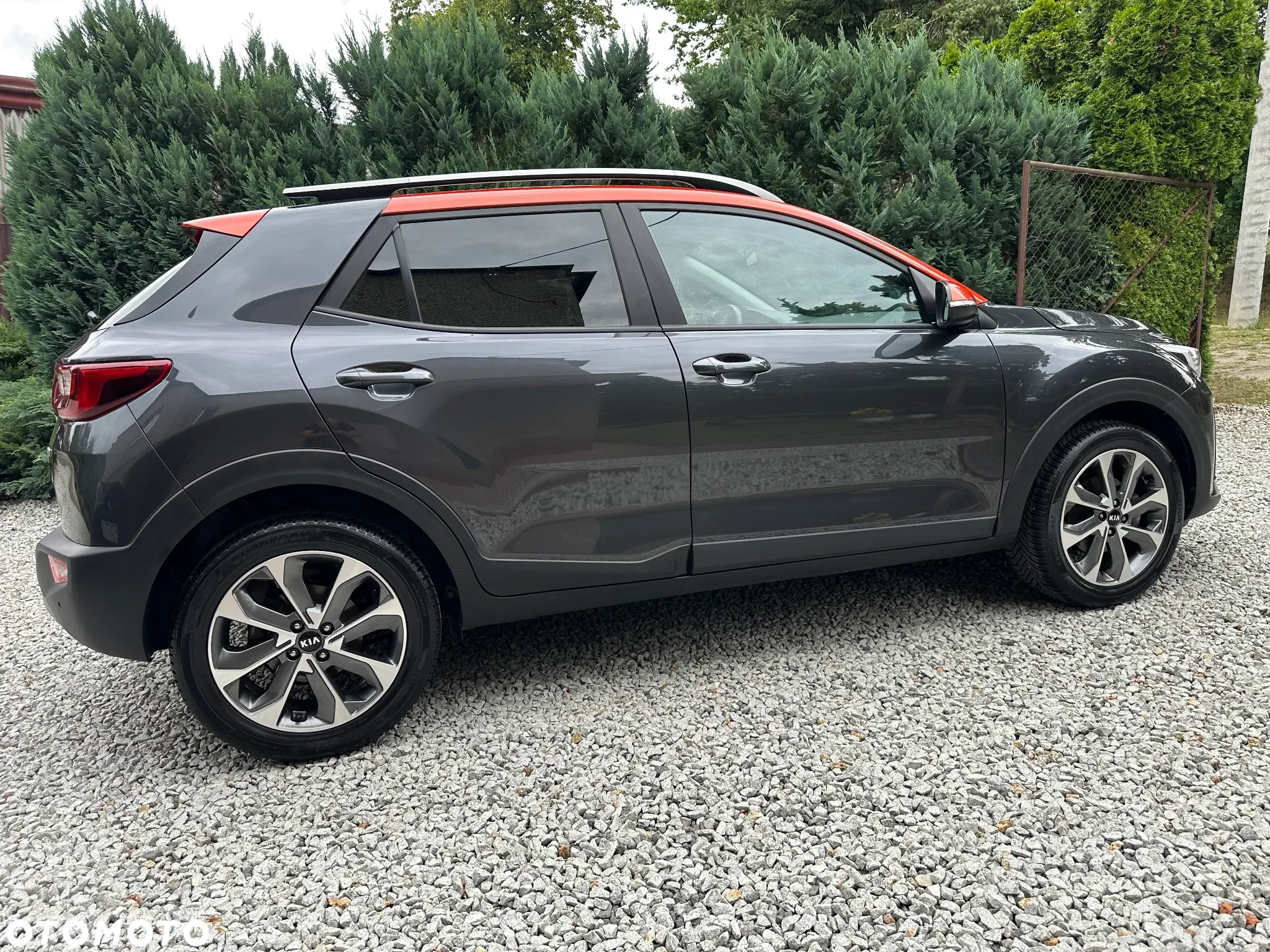 Kia Stonic - 3
