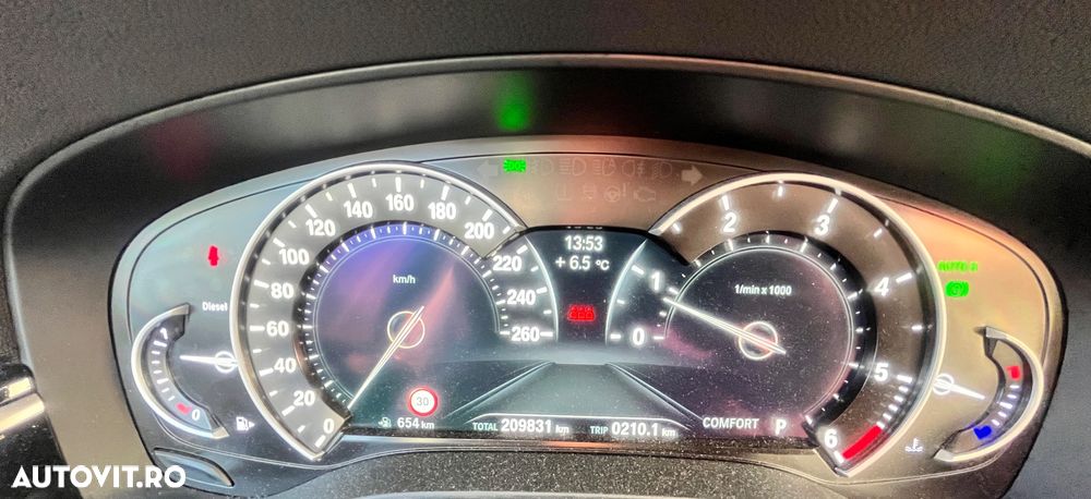 BMW Seria 5 520d Touring Aut. - 8