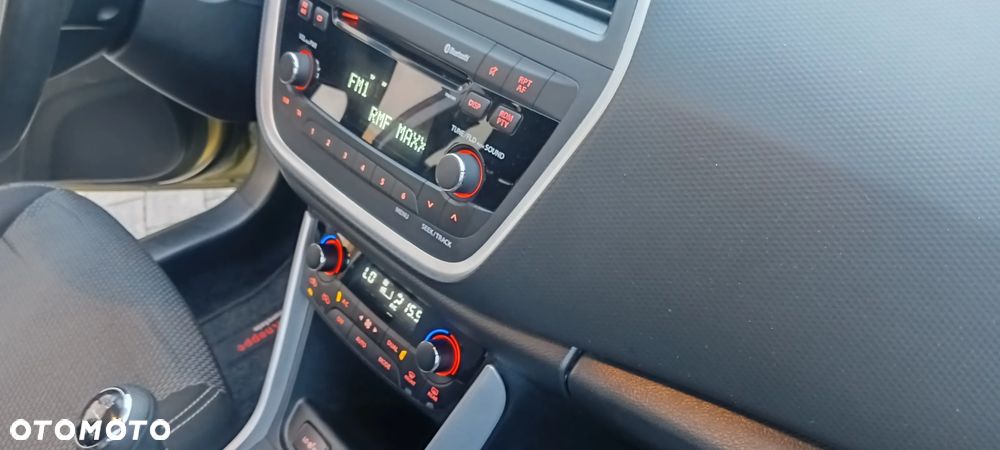 Suzuki SX4 S-Cross 1.6 DDiS 4x4 Comfort+ - 22