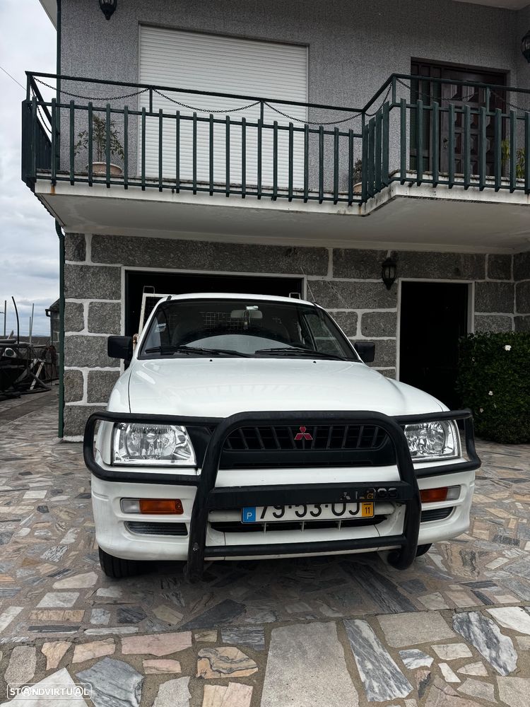 Mitsubishi L200 2.5 TD CD - 1
