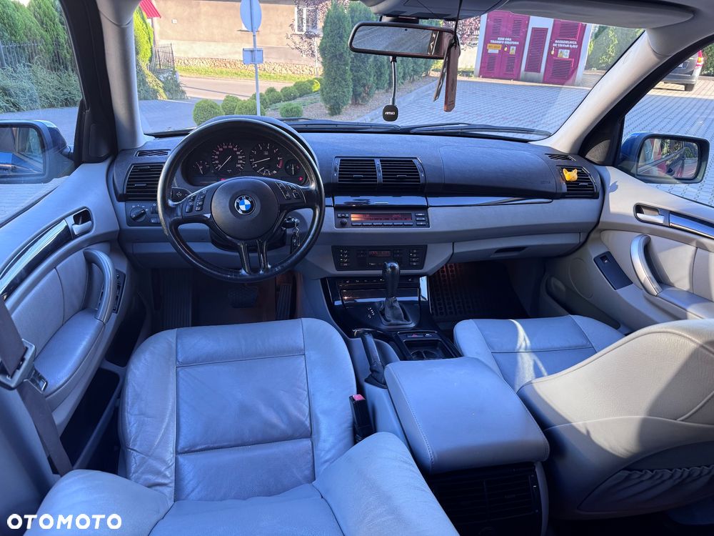 BMW X5 - 32