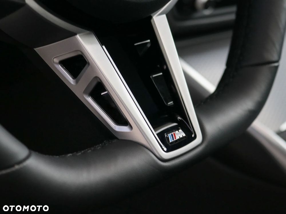 BMW Seria 3 320i xDrive M Sport - 25