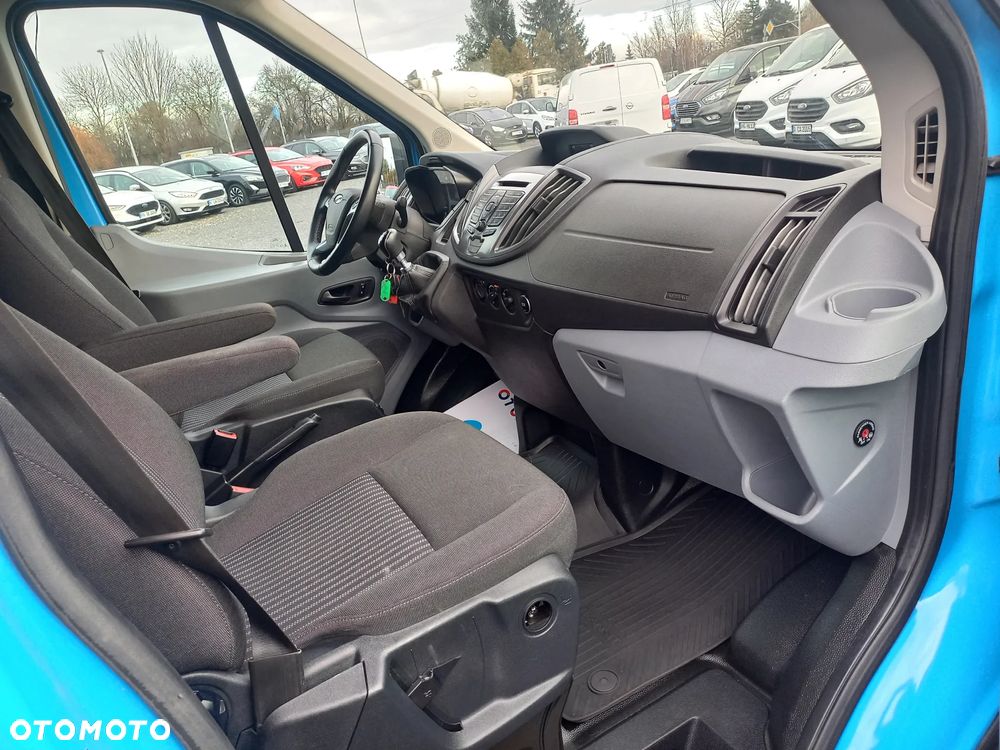 Ford Transit - 14