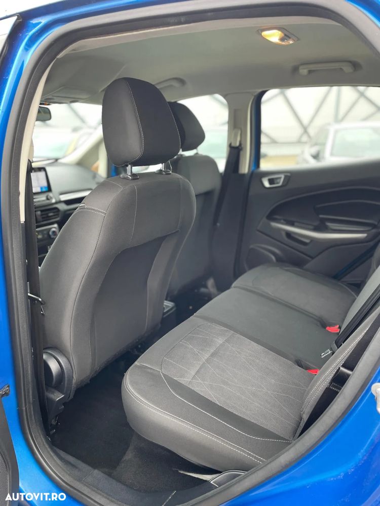 Ford EcoSport - 13