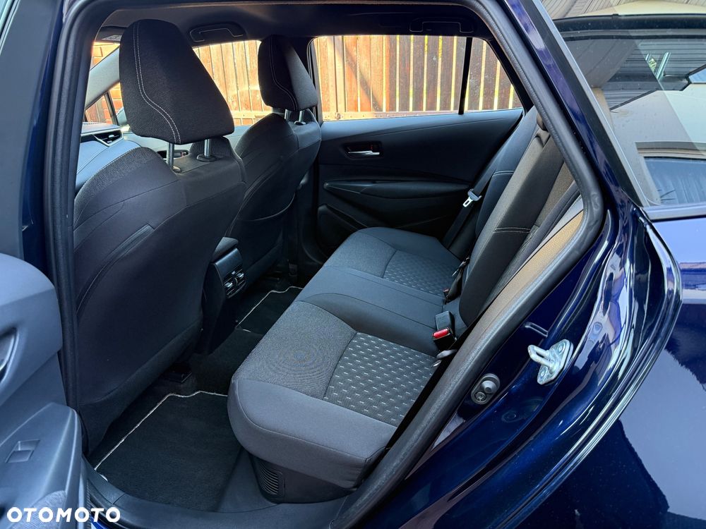 Toyota Corolla - 9