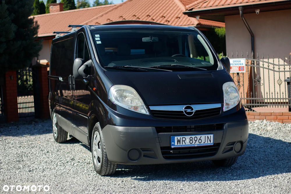 Opel Vivaro - 17