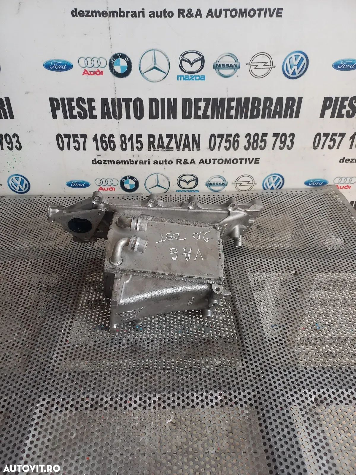 Galerie Admisie Radiator Intercooler Vw Seat Skoda Audi 2.0 Tdi Euro 6 Cod 04LAD A6 C7 Q3 Q5 Passat - 1
