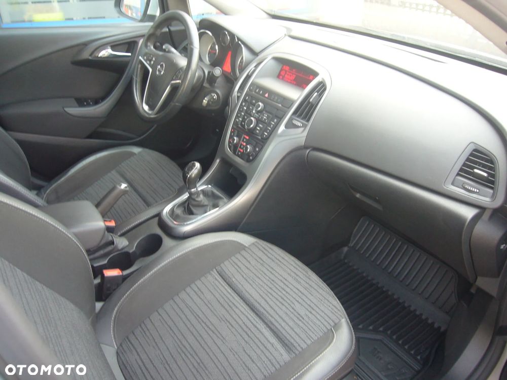 Opel Astra 1.4 T Business - 18