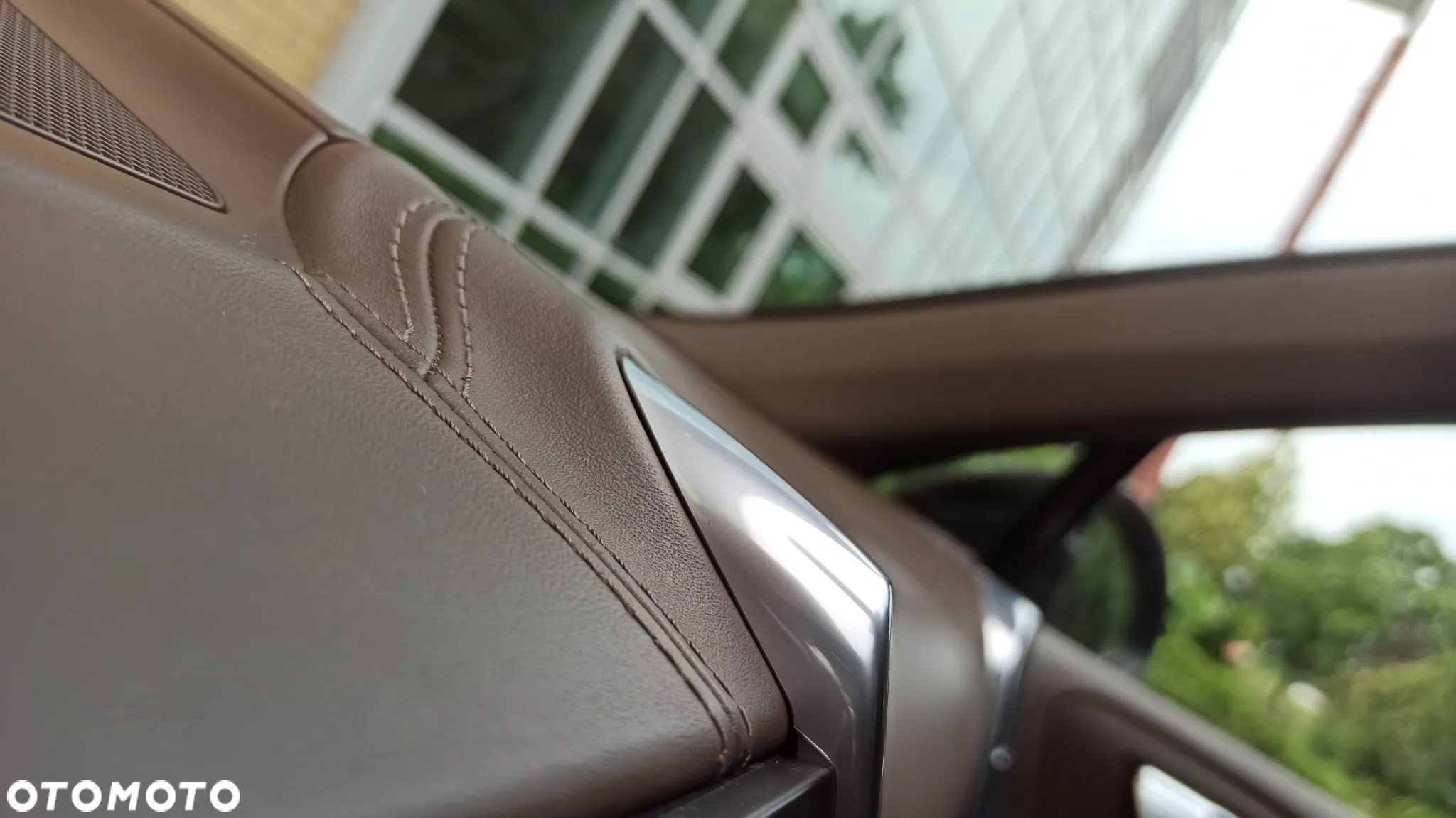 Porsche Cayenne Platinum Edition - 15