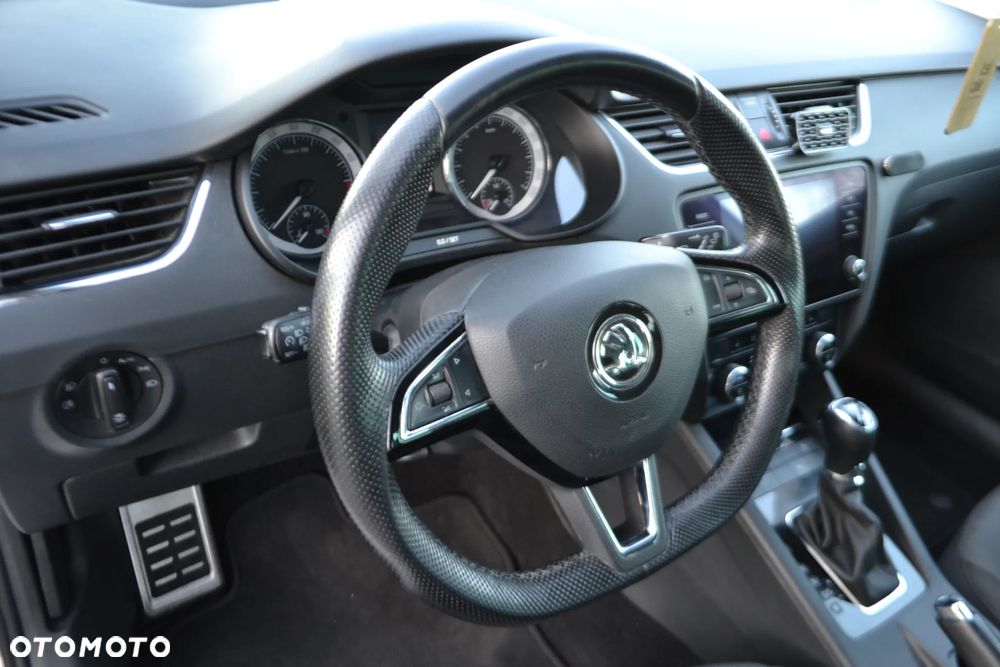 Skoda Octavia 2.0 TDI 4x4 Style DSG - 23