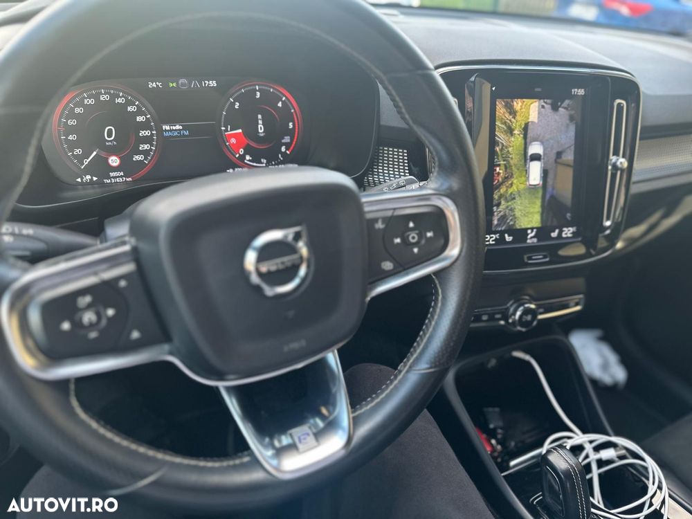 Volvo XC 40 D4 AWD R-Design - 10