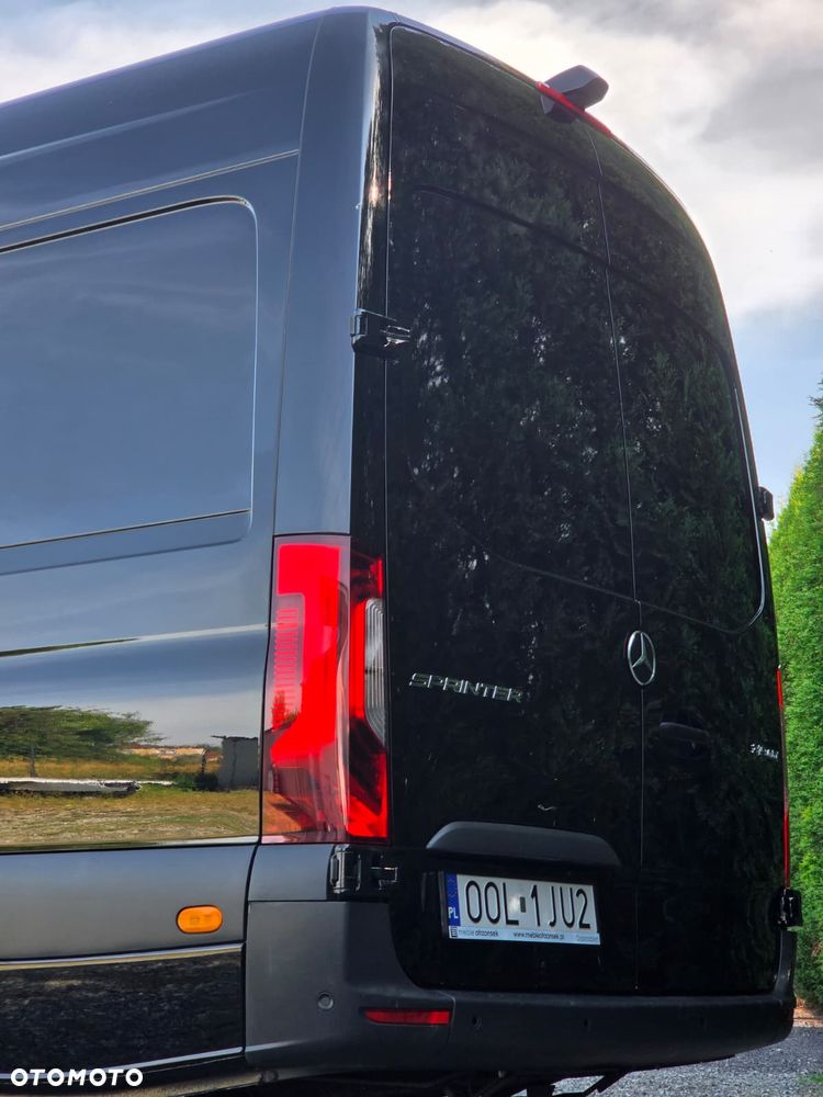 Mercedes-Benz Sprinter 319 CDI - 18