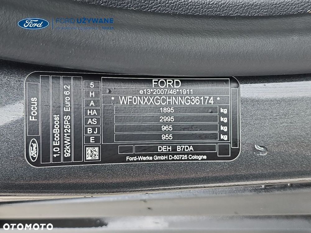 Ford Focus - 25
