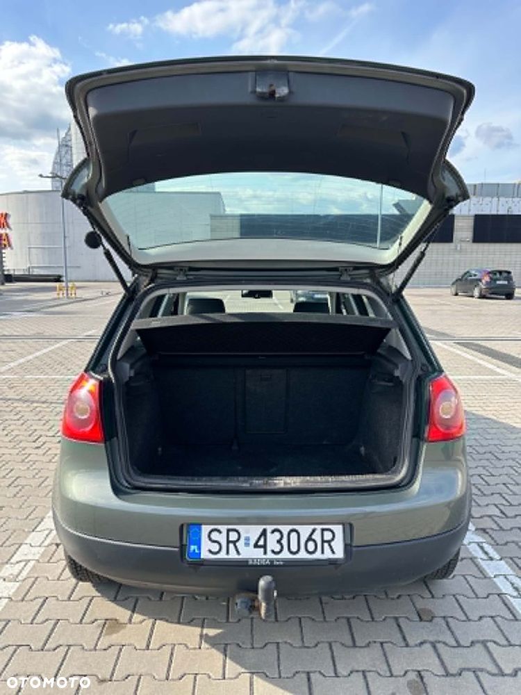 Volkswagen Golf 1.6 FSI Comfortline - 9