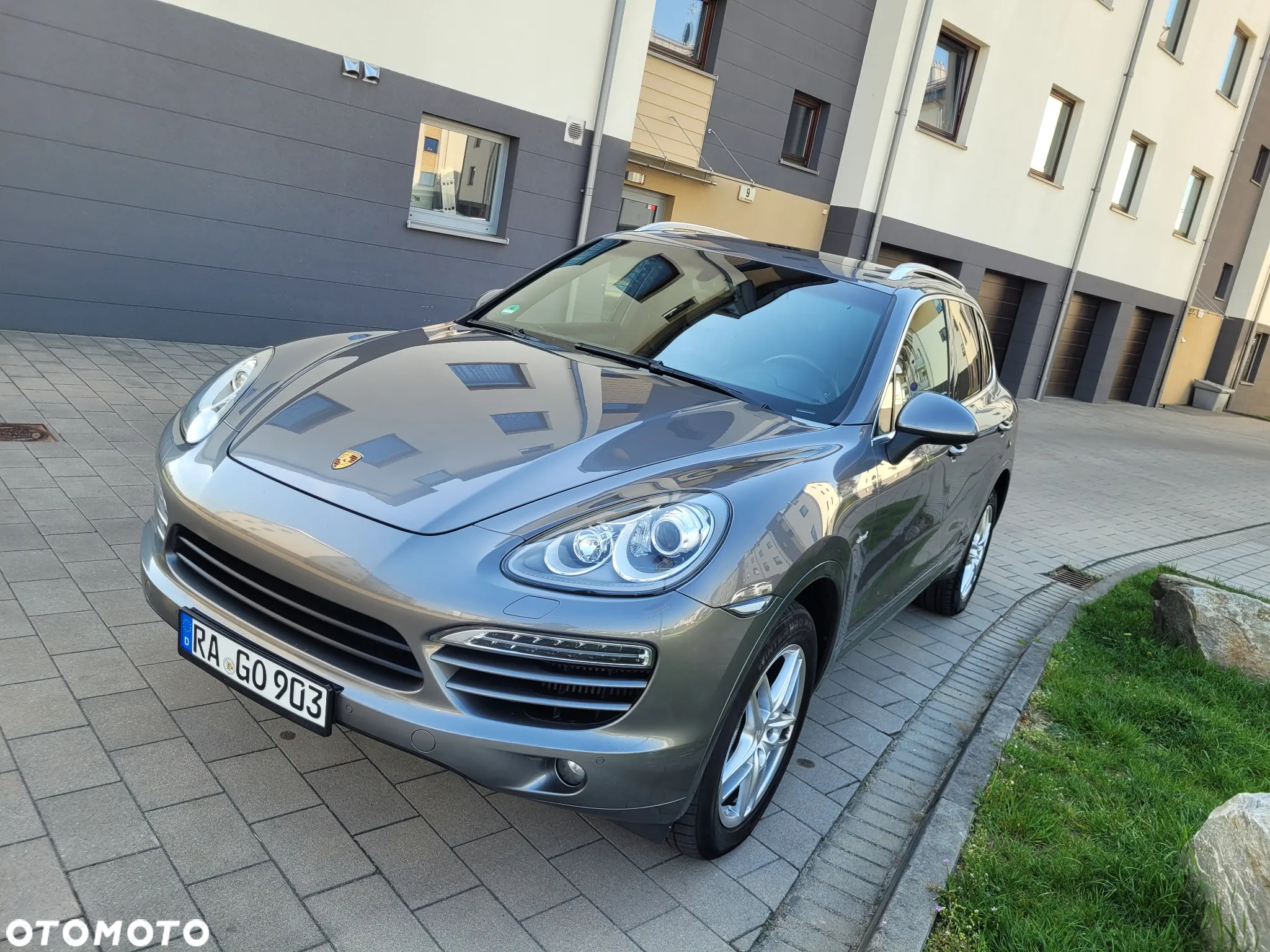 Porsche Cayenne Diesel Tiptronic S - 2