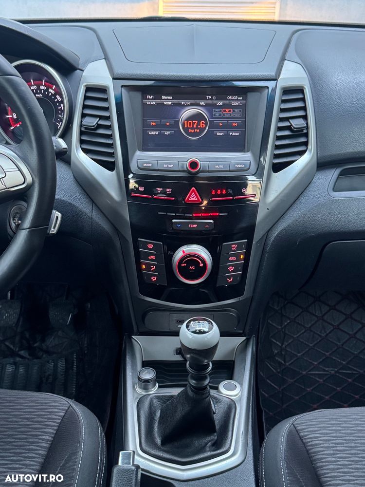 SsangYong Tivoli - 17