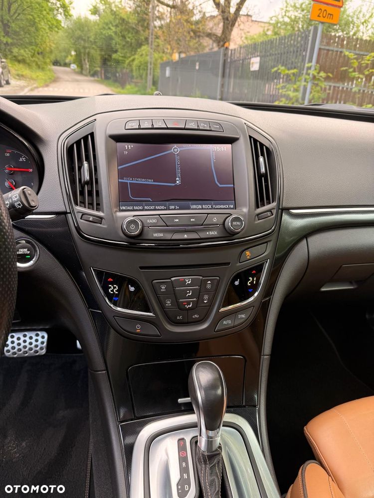 Opel Insignia 2.0 Turbo 4x4 Sport - 9