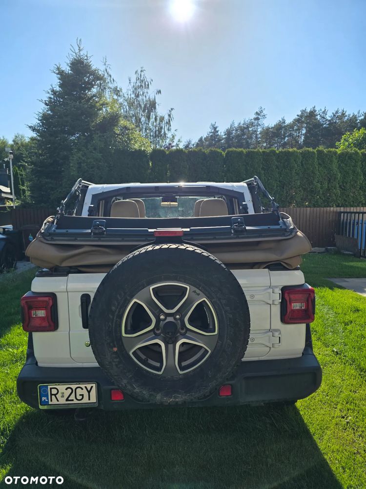Jeep Wrangler Unlimited GME 2.0 Turbo Sport - 13