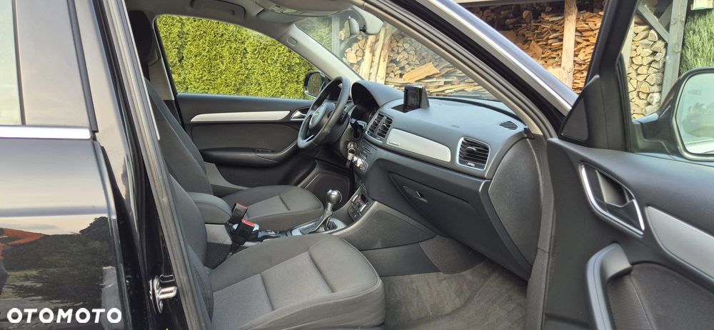 Audi Q3 2.0 TDI Quattro S tronic sport - 11