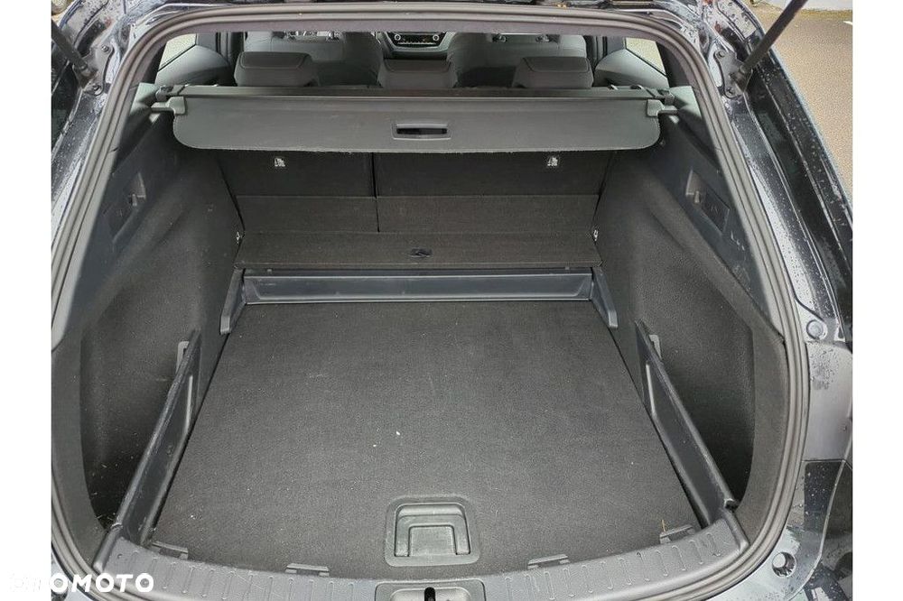 Toyota Corolla - 8