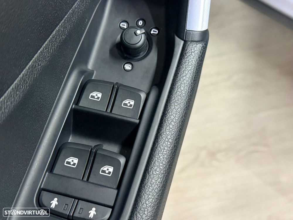 Audi Q2 1.0 TFSI Design - 19