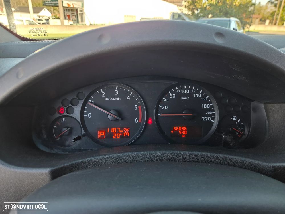 Nissan Navara 4x4 automatica - 14