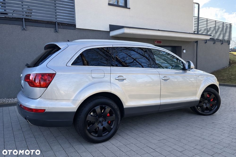 Audi Q7 - 13