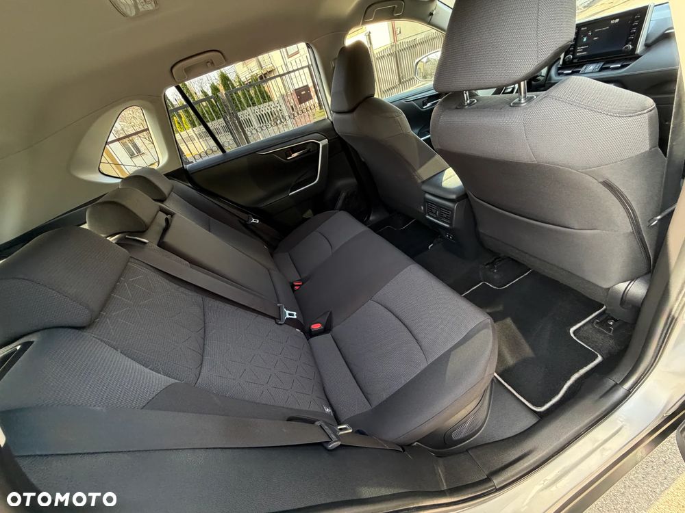 Toyota RAV4 2.5 Hybrid Comfort 4x2 - 34