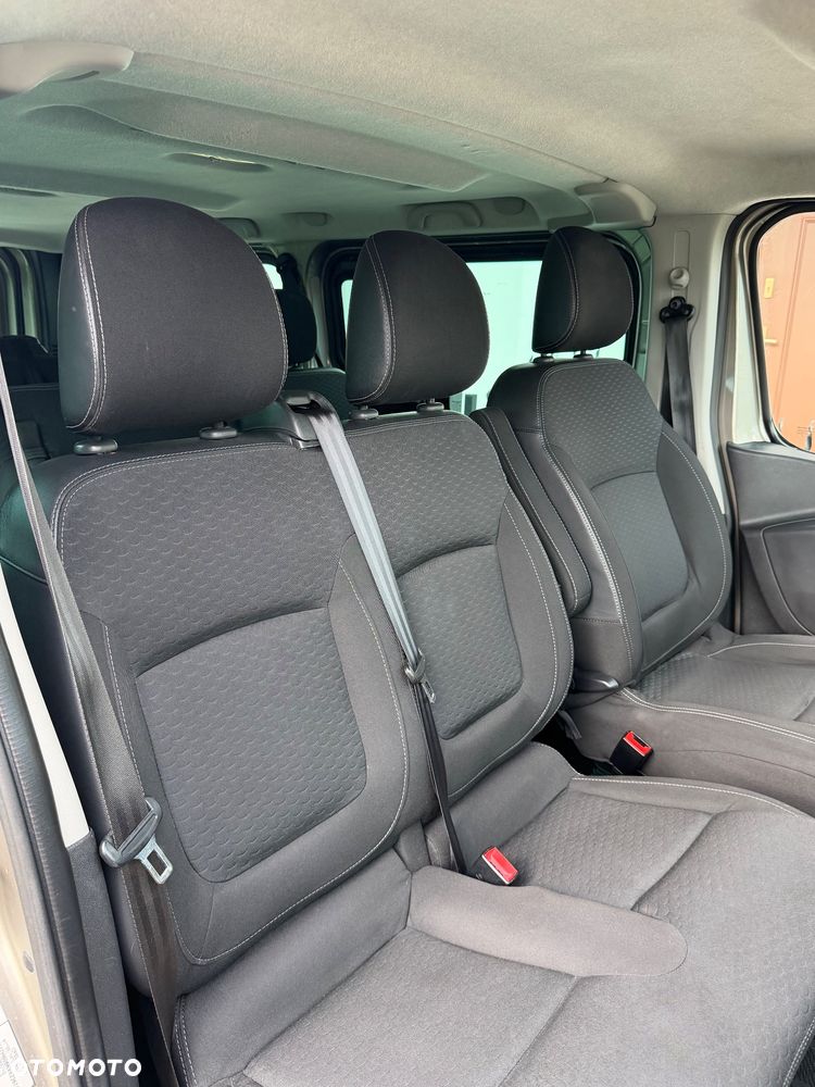 Opel Vivaro - 26