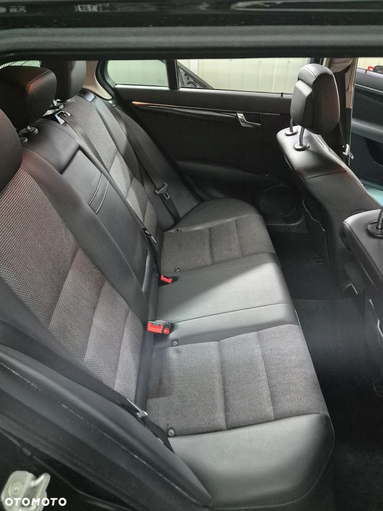 Mercedes-Benz Klasa C 180 Kompressor Automatik Elegance - 11