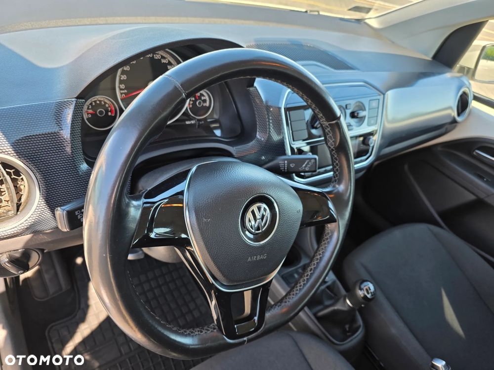 Volkswagen up! 1.0 move - 8