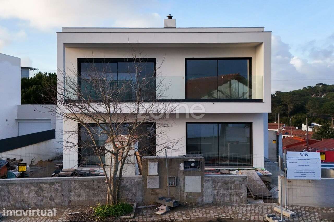 Moradia Nova Construção T4+1 - Janas, Sintra - Grande imagem: 3/14
