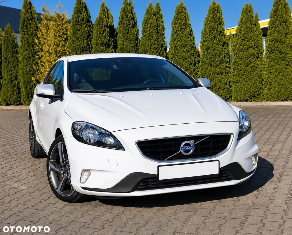 Volvo V40 D2 RDesign - 1