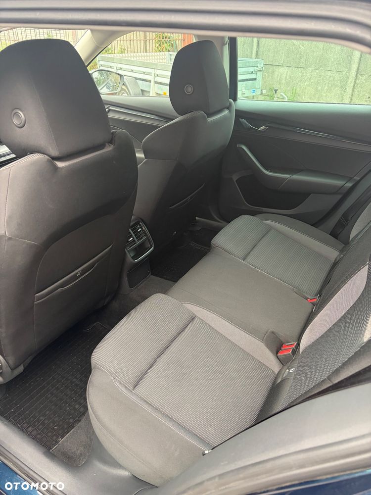 Skoda Octavia 2.0 TDI Active - 25
