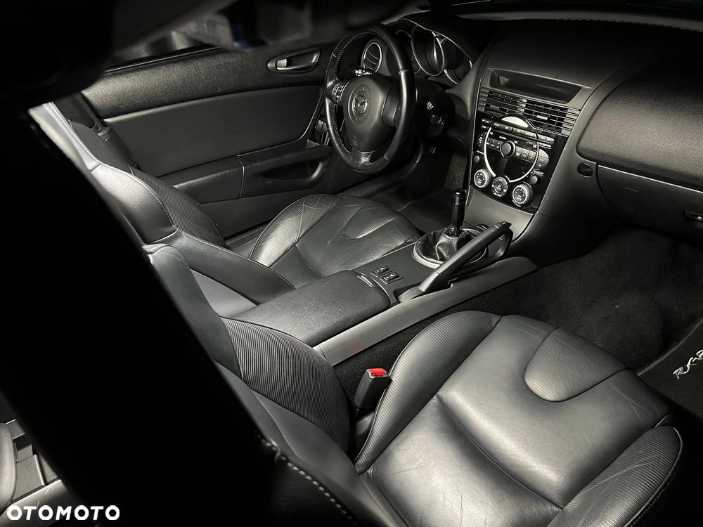 Mazda RX-8 Standard - 11