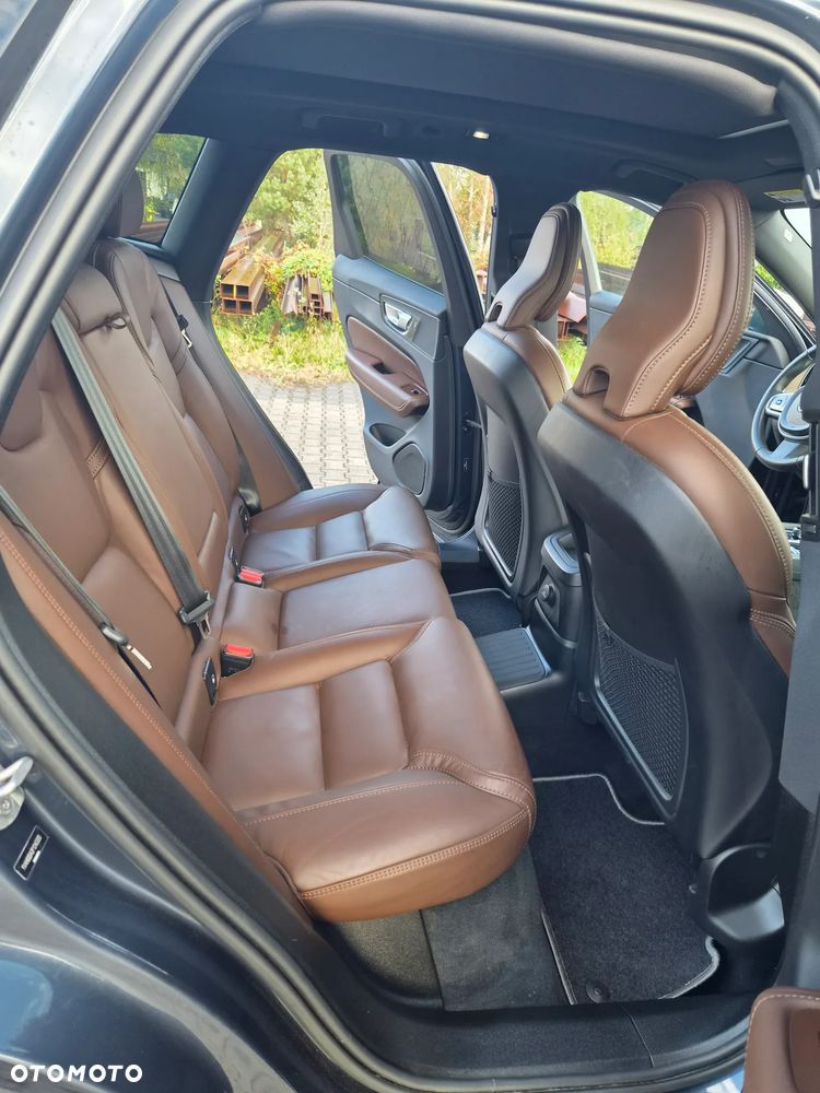 Volvo XC 60 - 9