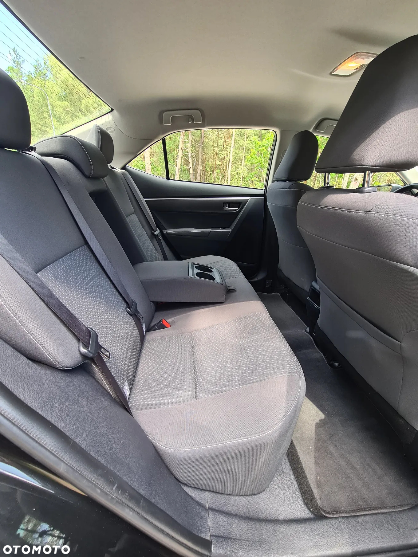 Toyota Corolla 1.6 Classic Plus - 12