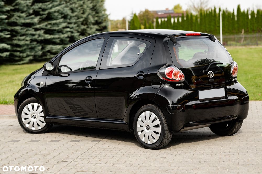 Toyota Aygo - 11