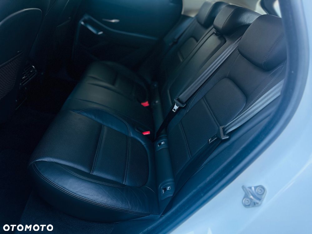 Jaguar E-Pace D150 AWD R-Dynamic S - 14