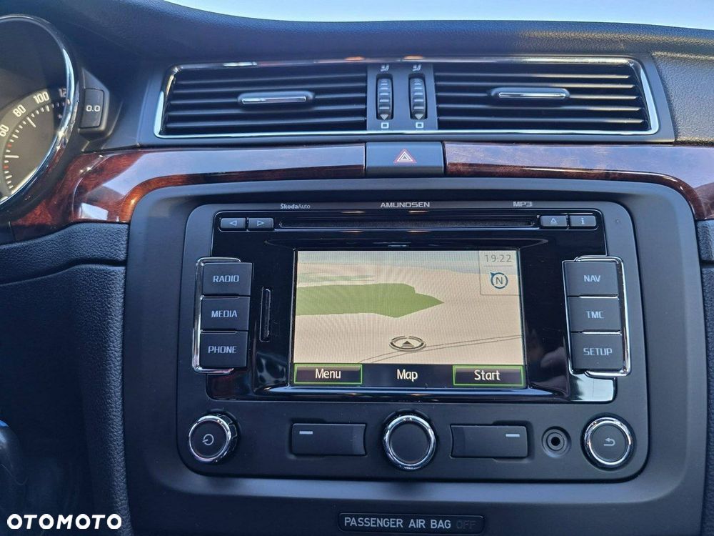 Skoda Superb 1.8 TSI DSG Elegance - 18
