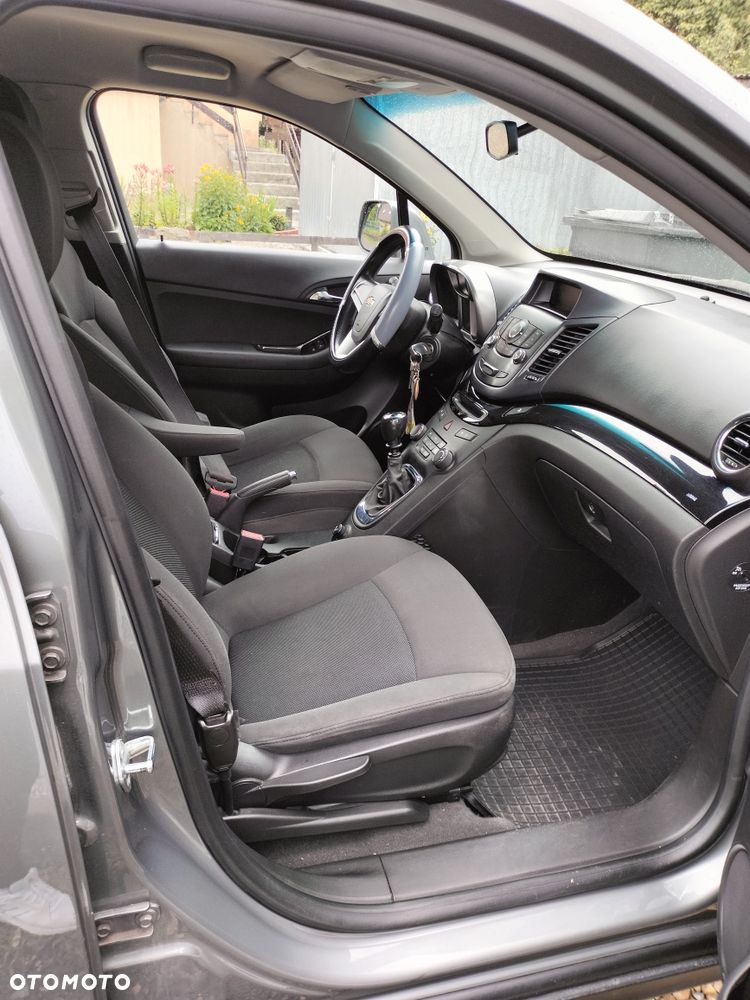 Chevrolet Orlando - 8