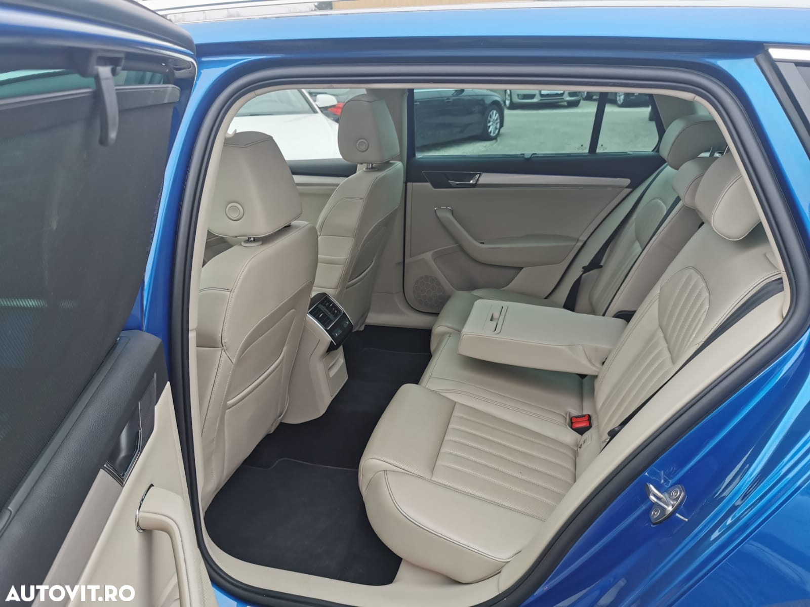 Skoda Superb 2.0 TDI 4X4 DSG Laurin & Klement - 7